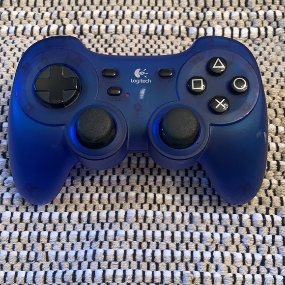 Logitech Remote. Good Used Condition - Picture 7 of 7